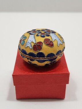 NIB Vintage Round Cloisonne Brass Trinket Box 1 5/8" Diameter